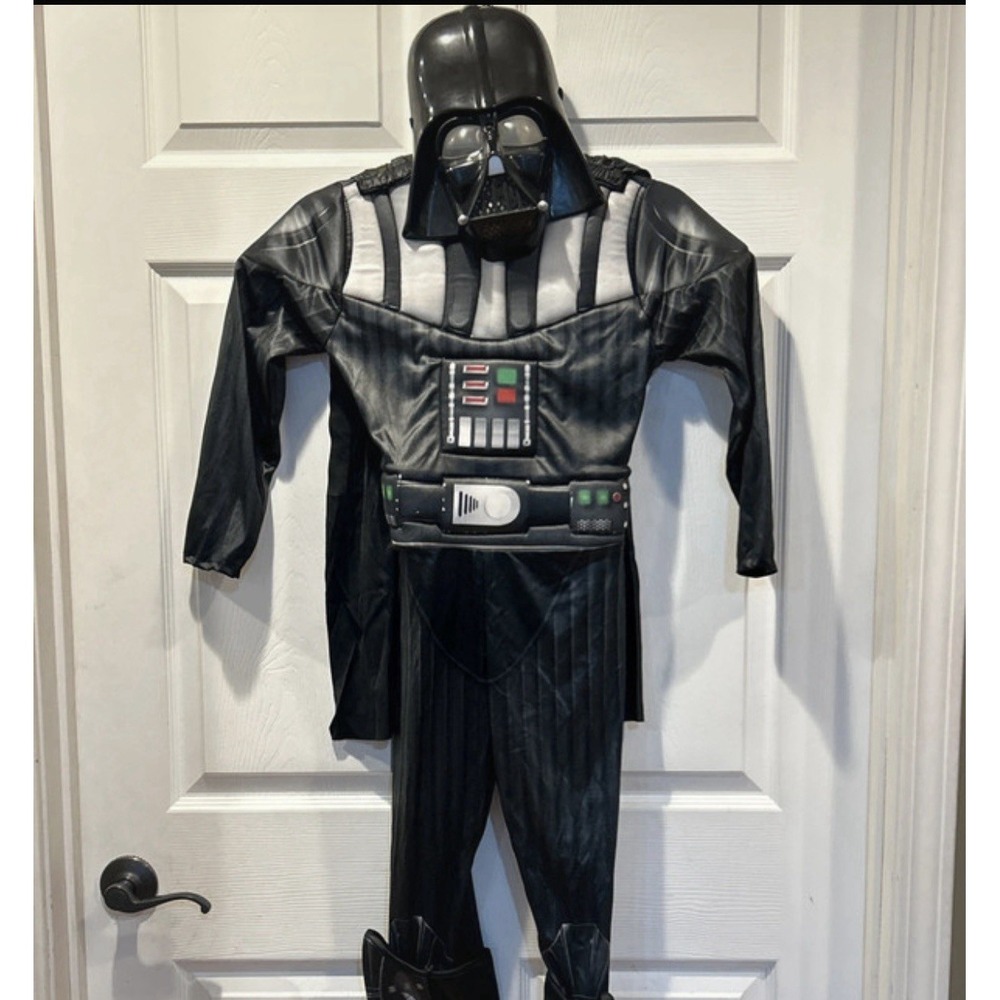 Jazwares Childs Star Wars Darth Vader Costume w/Jumpsuit Cape, Mask & Gloves New